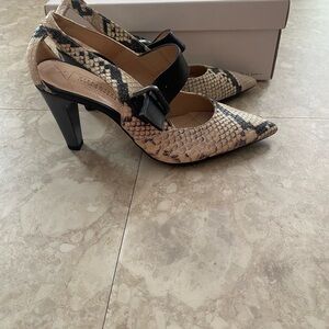 Hispanitas Snakeskin Patterned Women's Heels